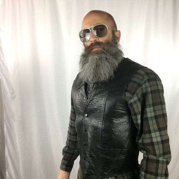 See new listing Vintage Black Leather Vest - Picture 4 of 8